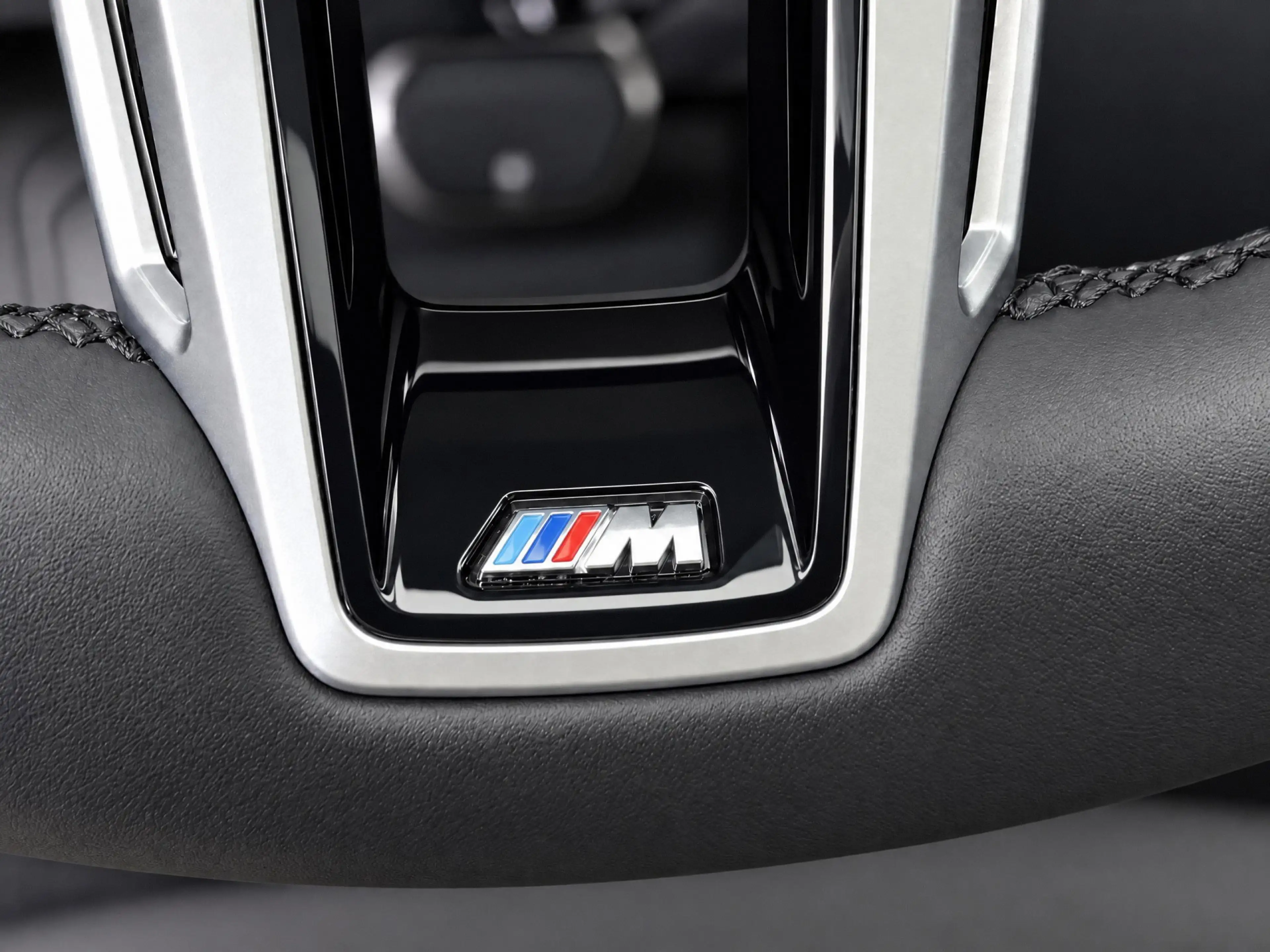BMW iX1 eDrive20 M Sport / Panoramadak / Sportstoelen / Co — photo 11