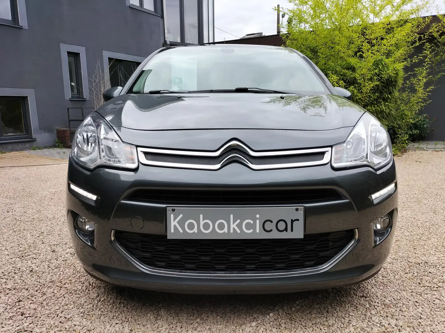 Citroen C3 1.2 PureTech Exclusive - GPS - CAMERA - GARANTIE Grijs - 2