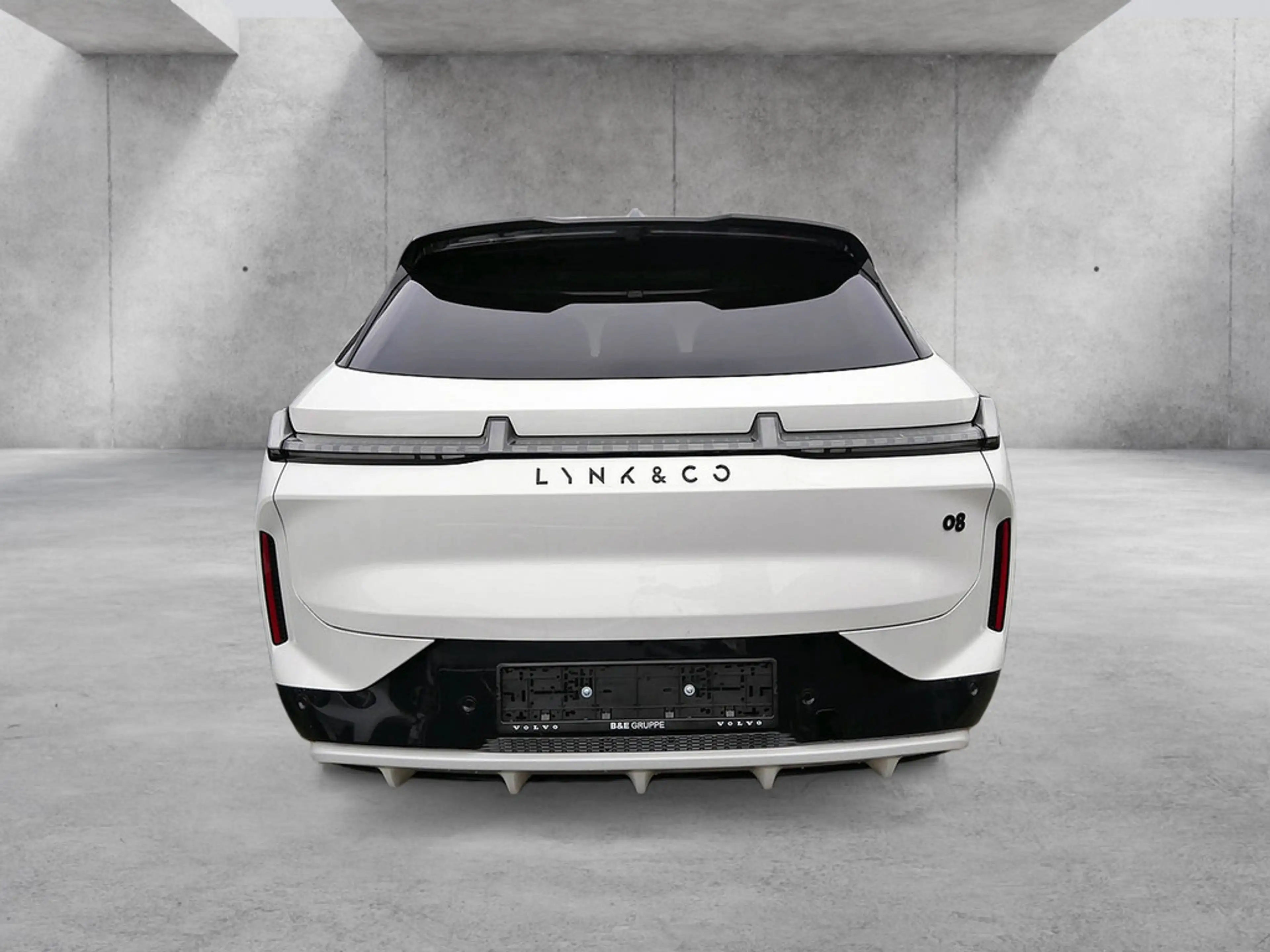 Lynk & Co 08 More — photo 4