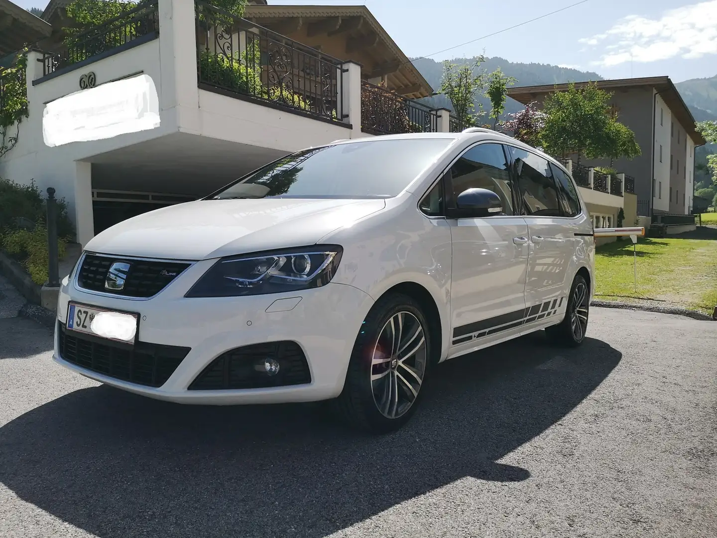 SEAT Alhambra Alhambra FR 2,0 TDI DSG 4WD FR 7 Sitzer Weiß - 2