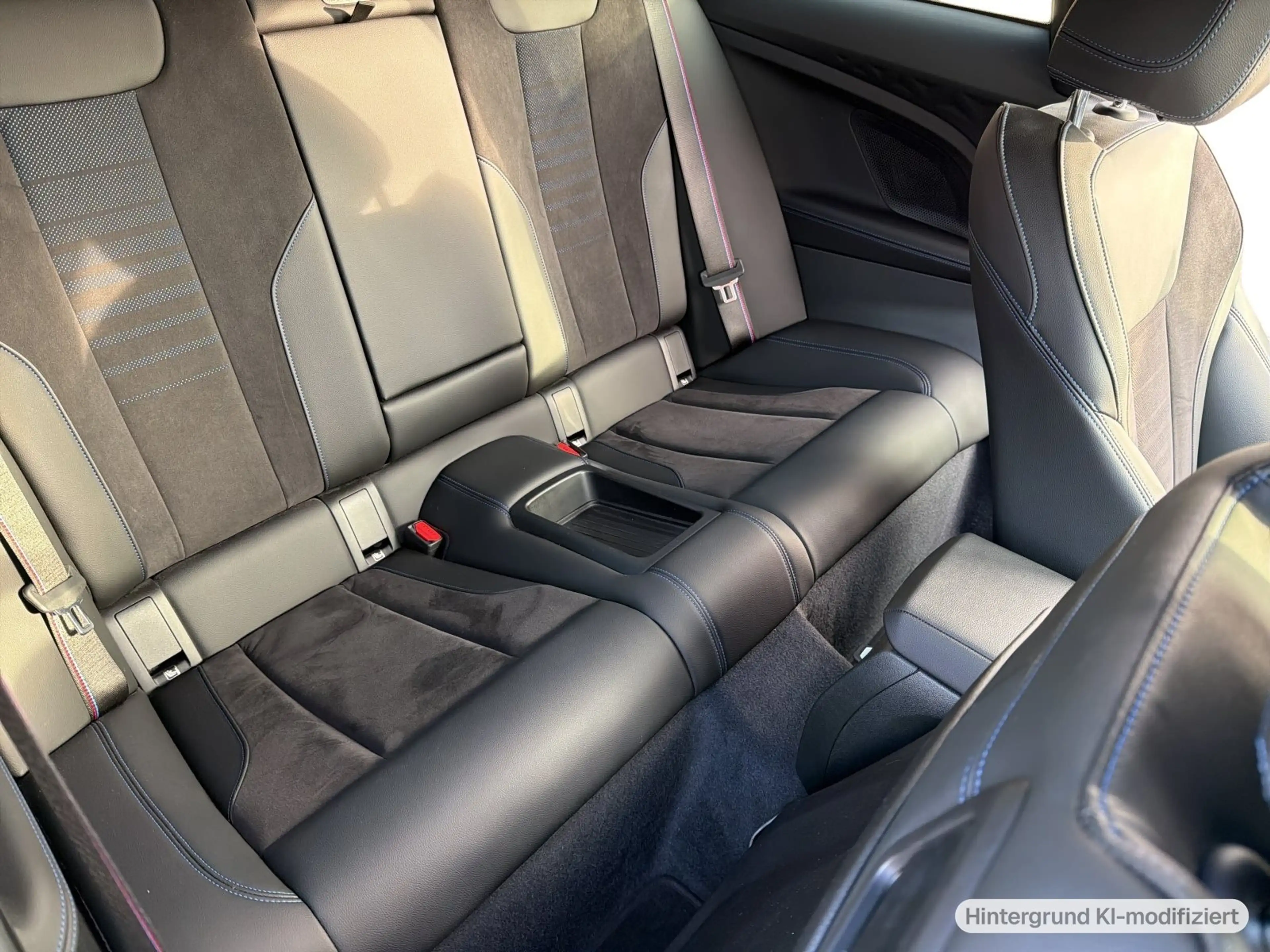 BMW 230 i Coupé LED SHZ — photo 11