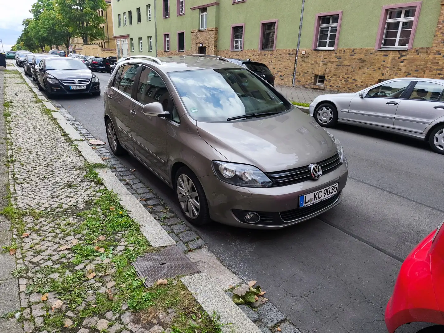 Volkswagen Golf Plus Comfortline ,1,4,TSI, Selbstlekendes Parkassistent Braun - 1