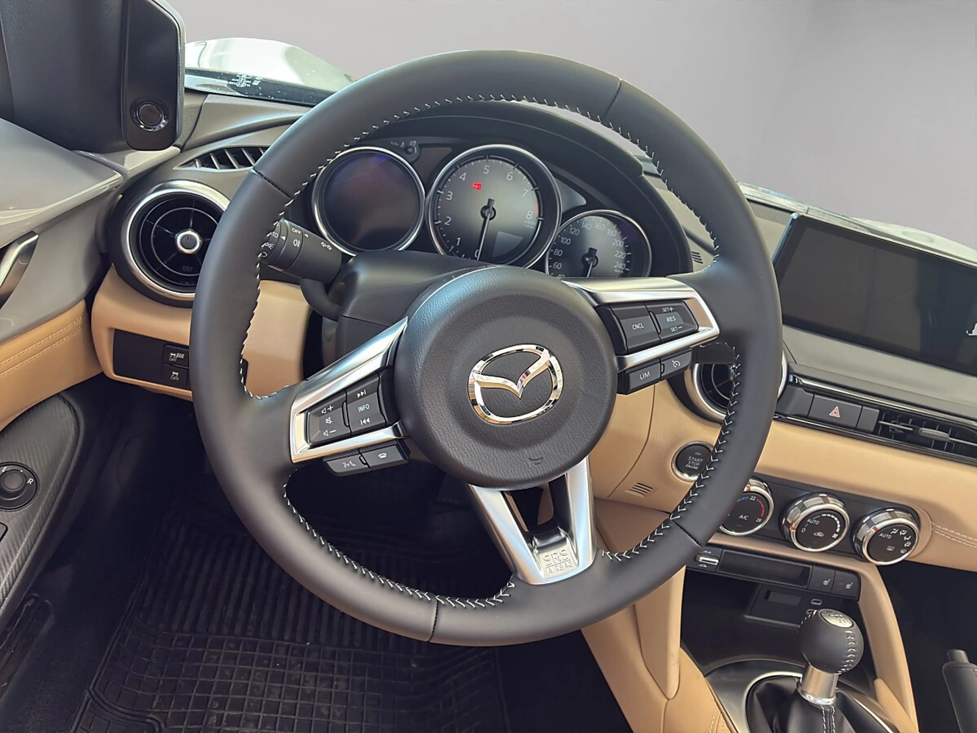 Mazda MX-5 RF G136 Skyactiv Kazari — photo 8