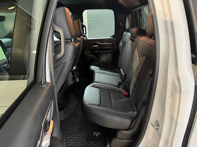 Dodge RAM RAM 1500 Quad Cab Rebel Ansicht 26