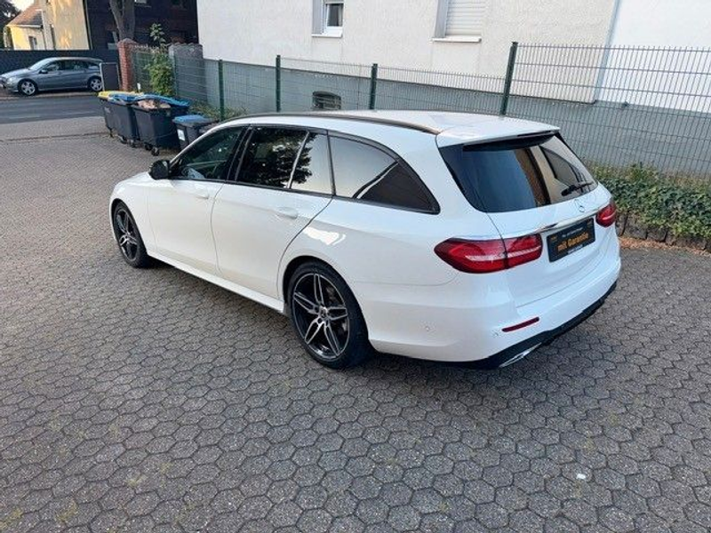 Mercedes-Benz E 300 E T-Modell E 300 d AMG SPORT PAKET — photo 5