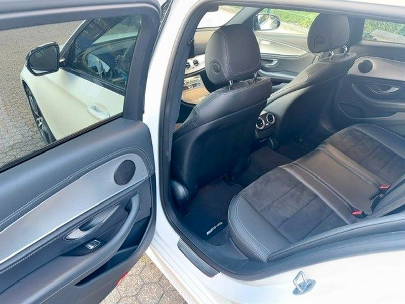 Mercedes-Benz E 300 E T-Modell E 300 d AMG SPORT PAKET — photo 4