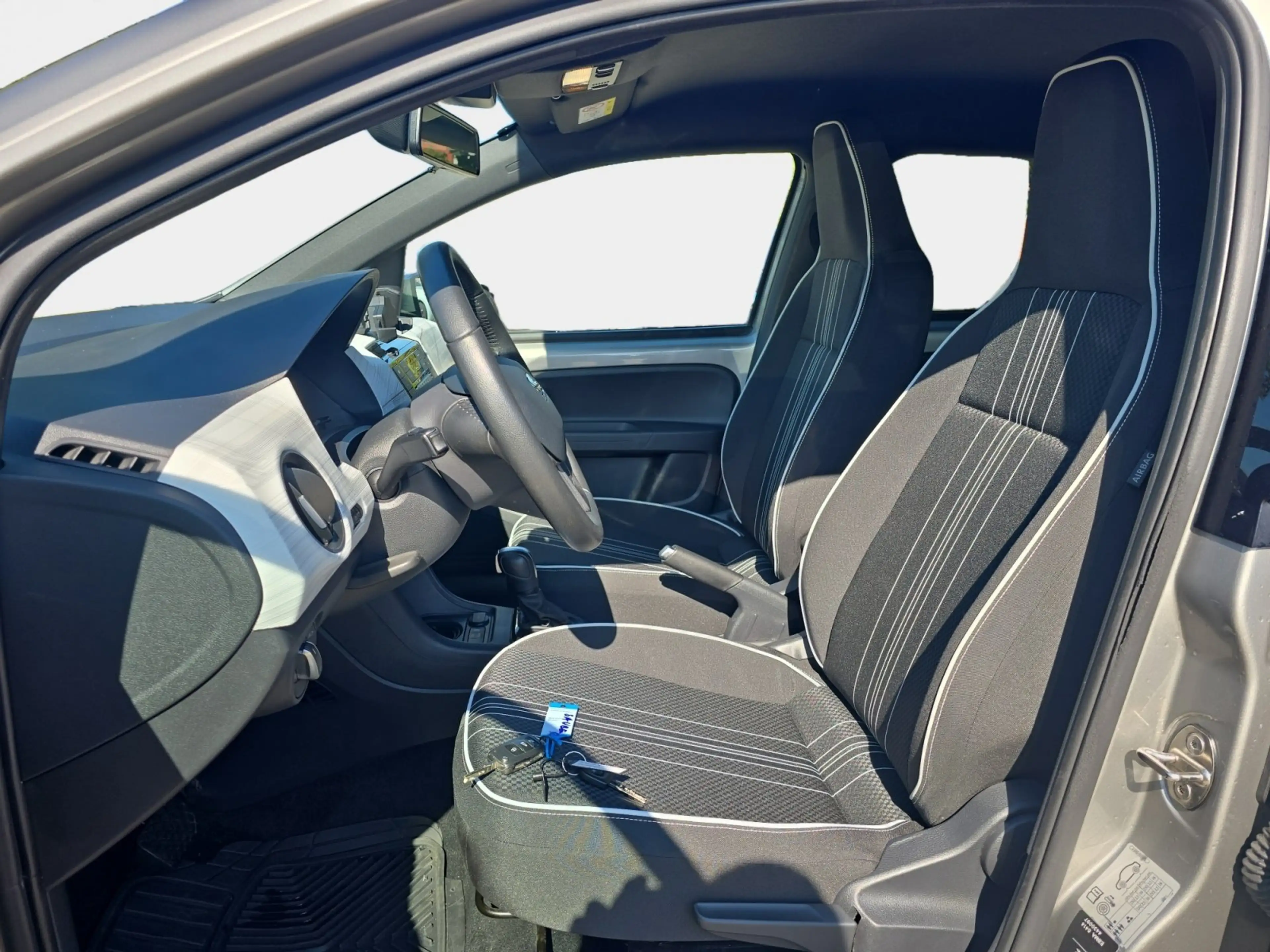 SEAT Mii Plus — photo 10