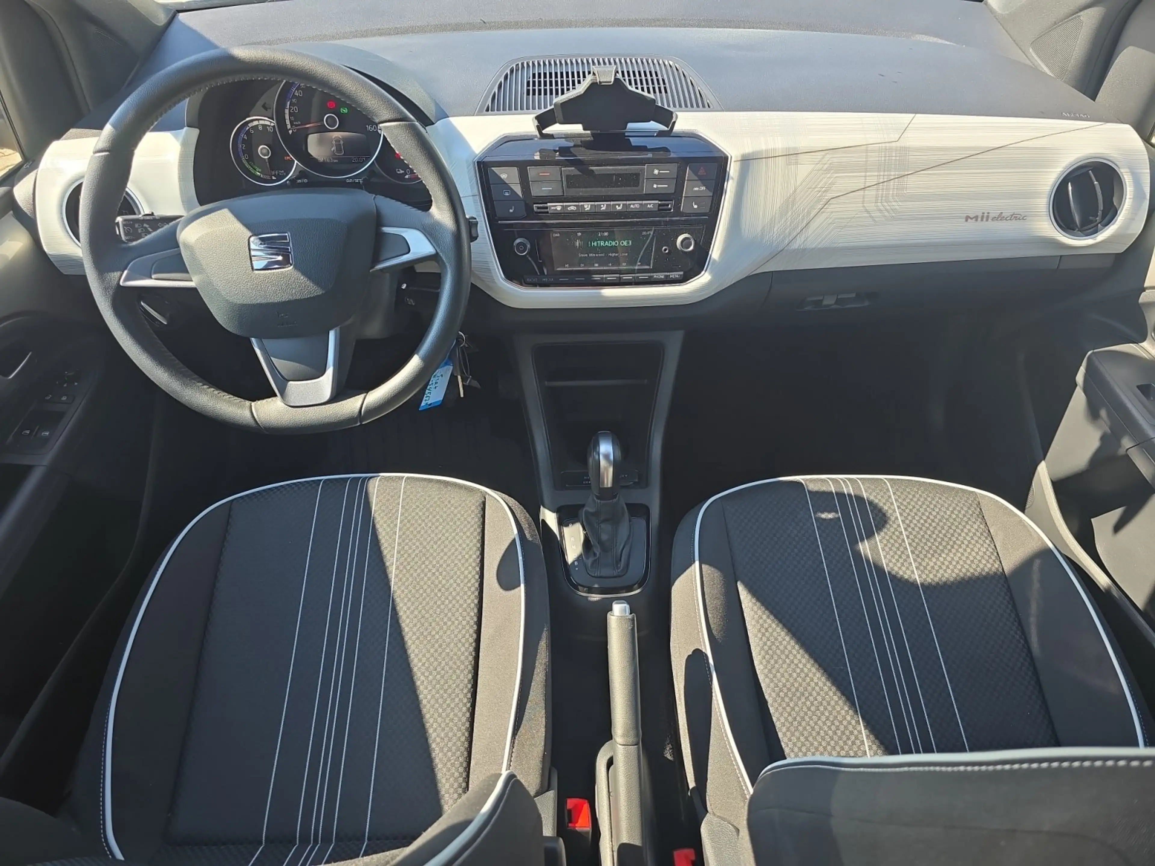 SEAT Mii Plus — photo 11
