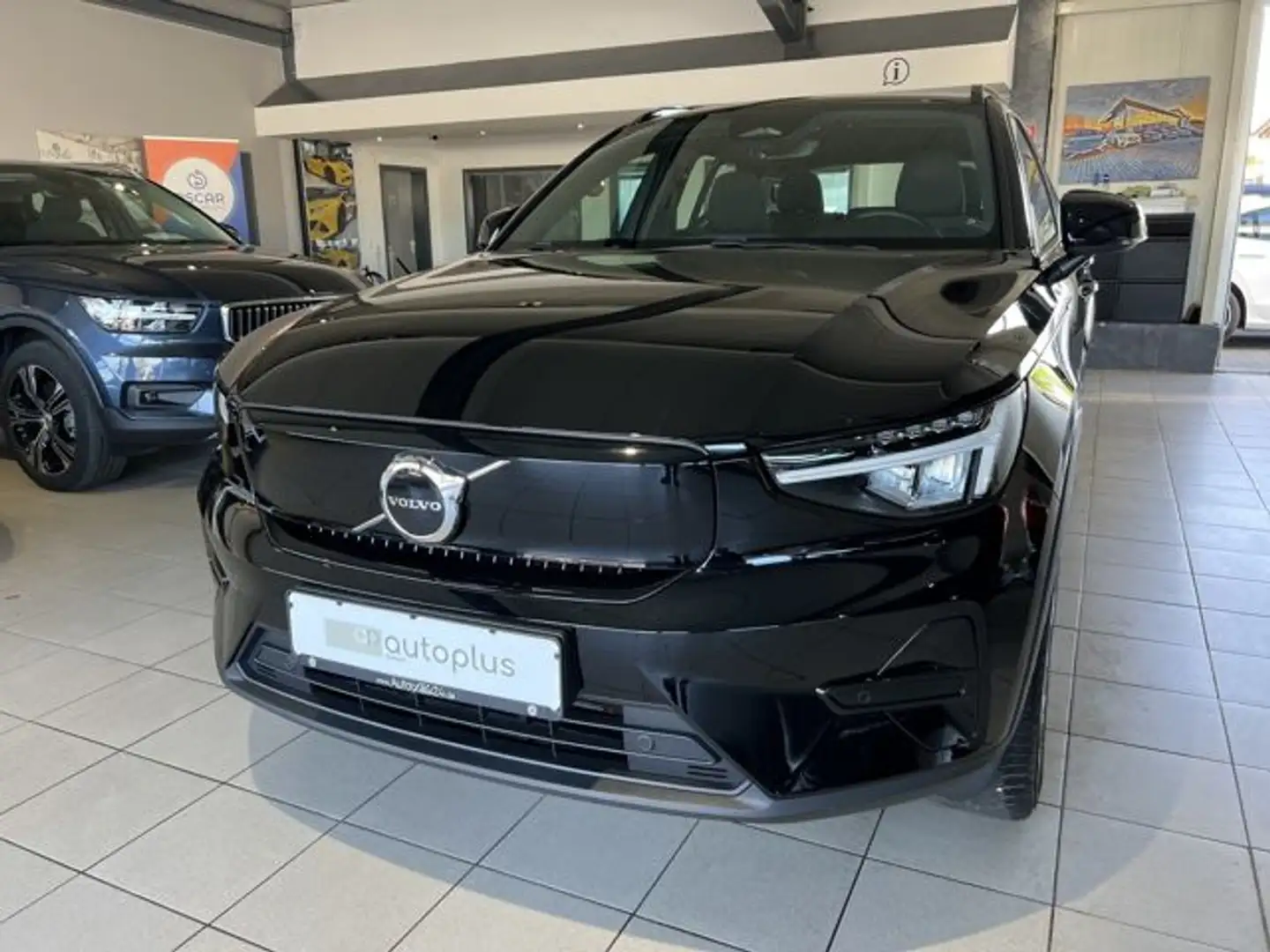 Volvo XC40 Plus Recharge ACC BLIS Wärmepumpe Kamera Schwarz - 2