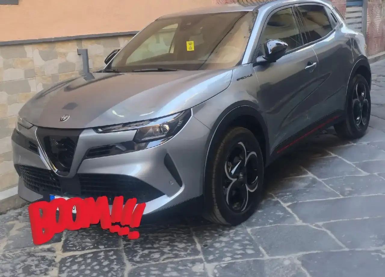 Alfa Romeo Junior 2025