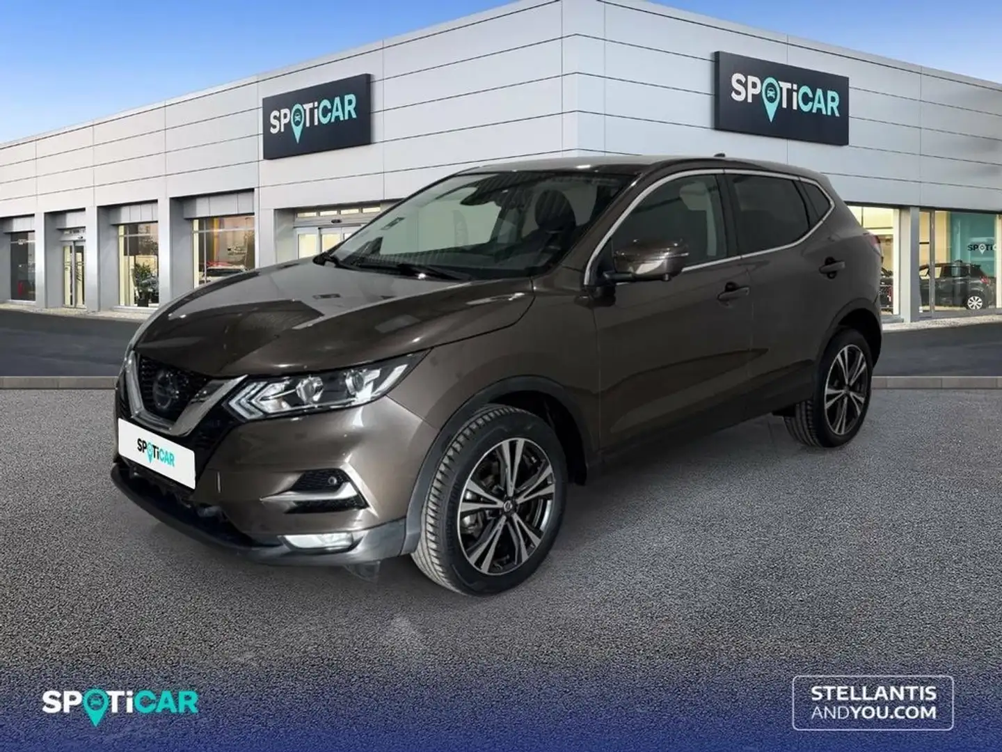Nissan Qashqai dCi 85 kW (115 CV) E6D N-CONNECTA Marrón - 1