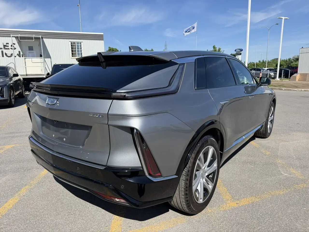 Cadillac Lyriq снимка Cadillac Lyriq