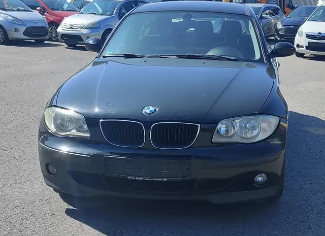 BMW 118