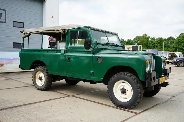 Land Rover 109 serie 3