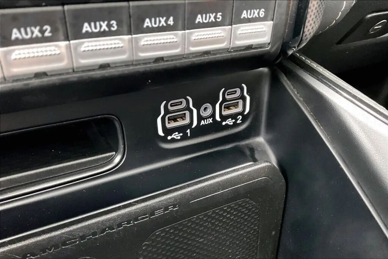 RAM 3500 снимка RAM 3500