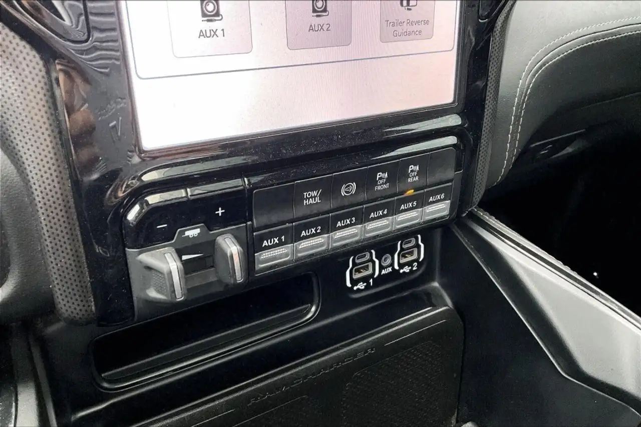 RAM 3500 photo RAM 3500