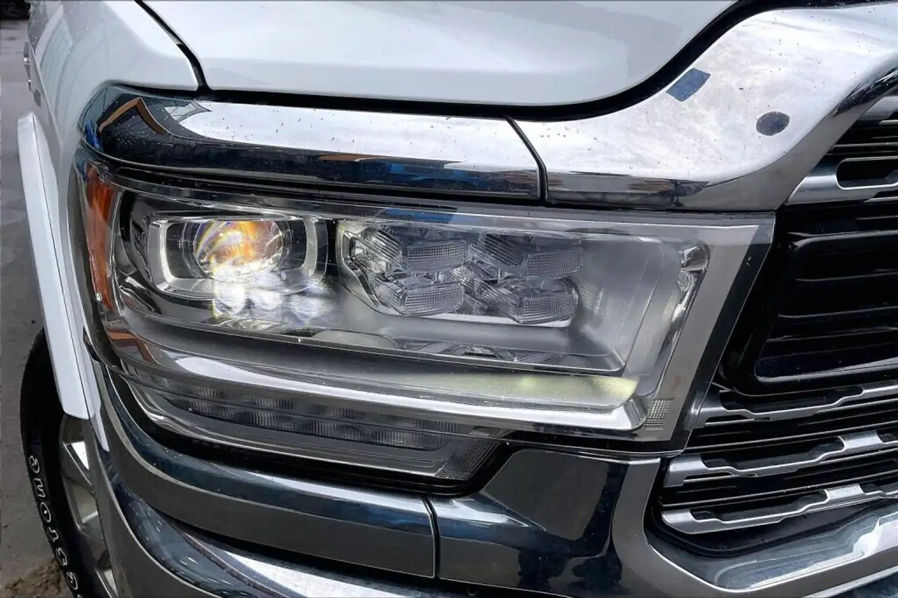 RAM 3500 снимка RAM 3500