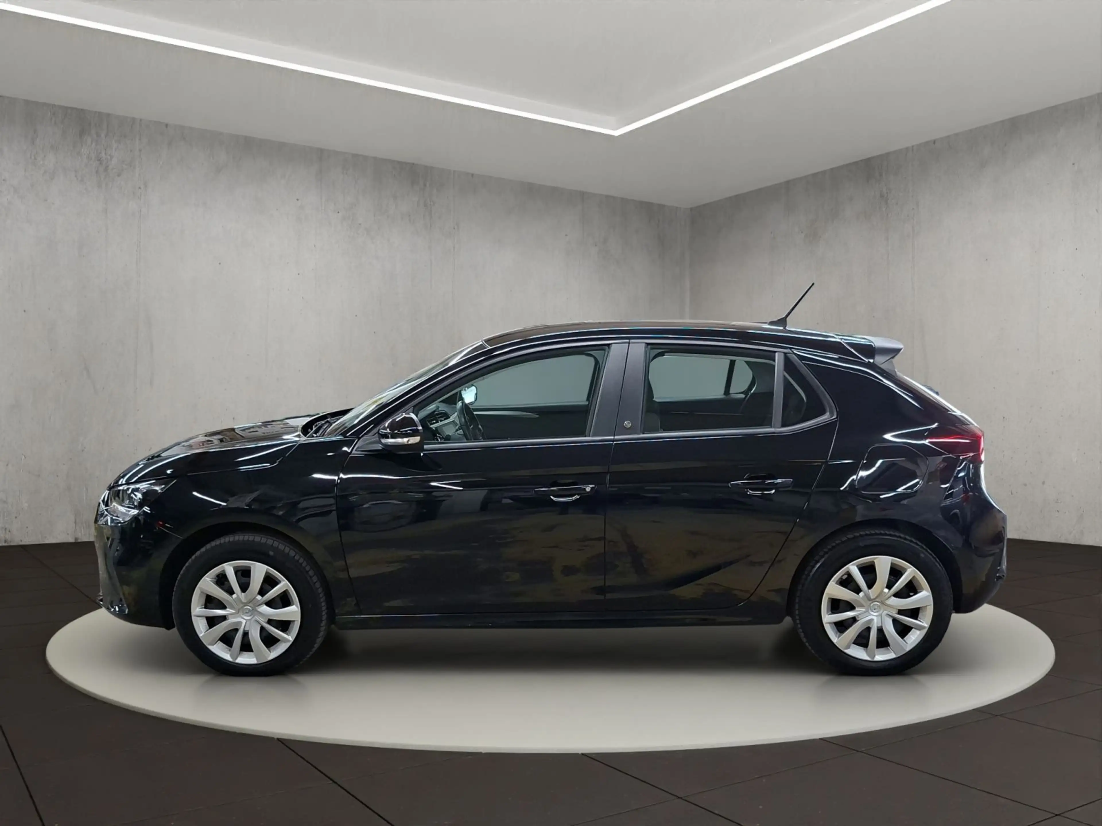 Opel Corsa-e Edition Automatik — photo 2
