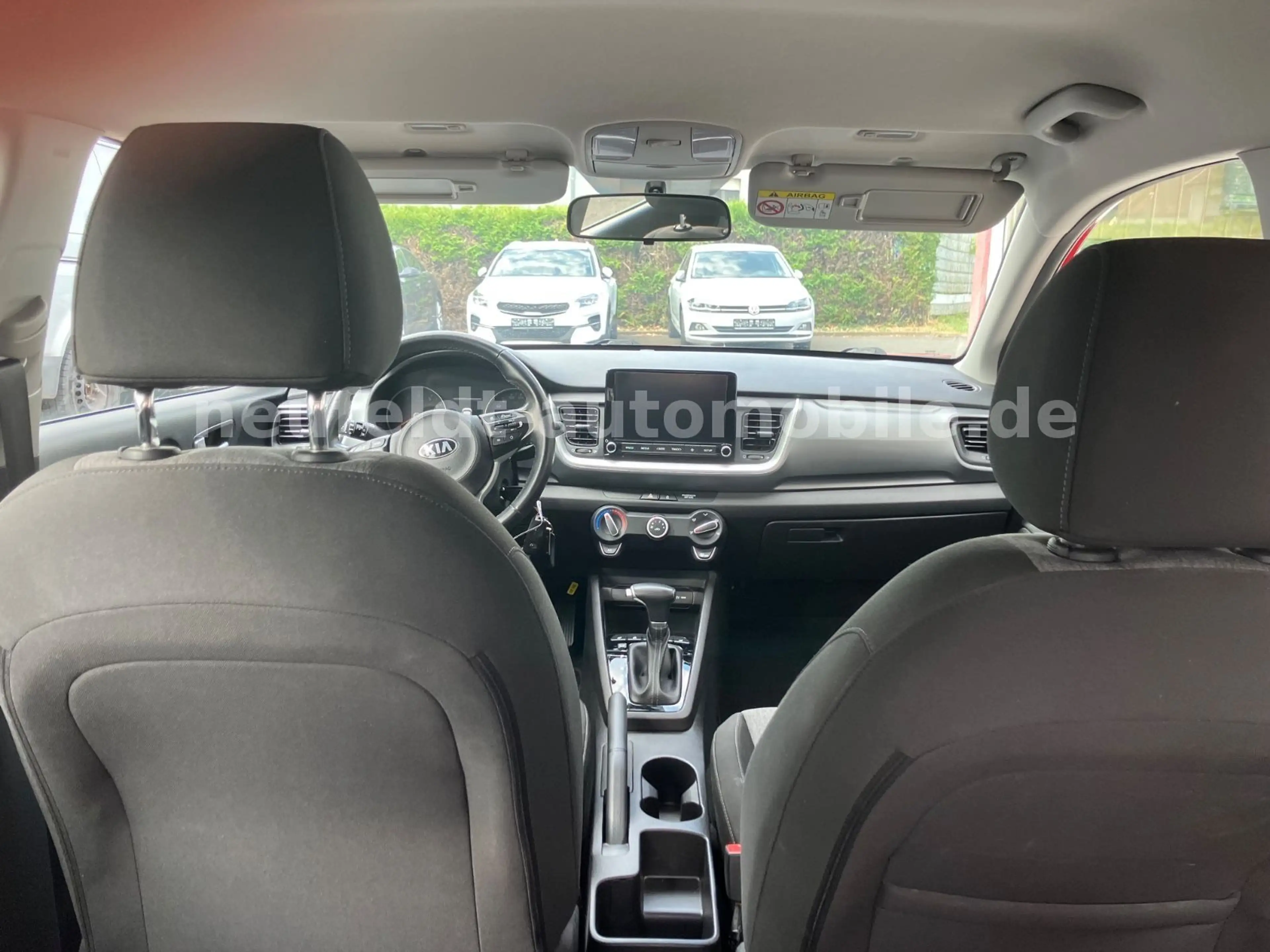 Kia Stonic Edition 7, 1.Hand — photo 12