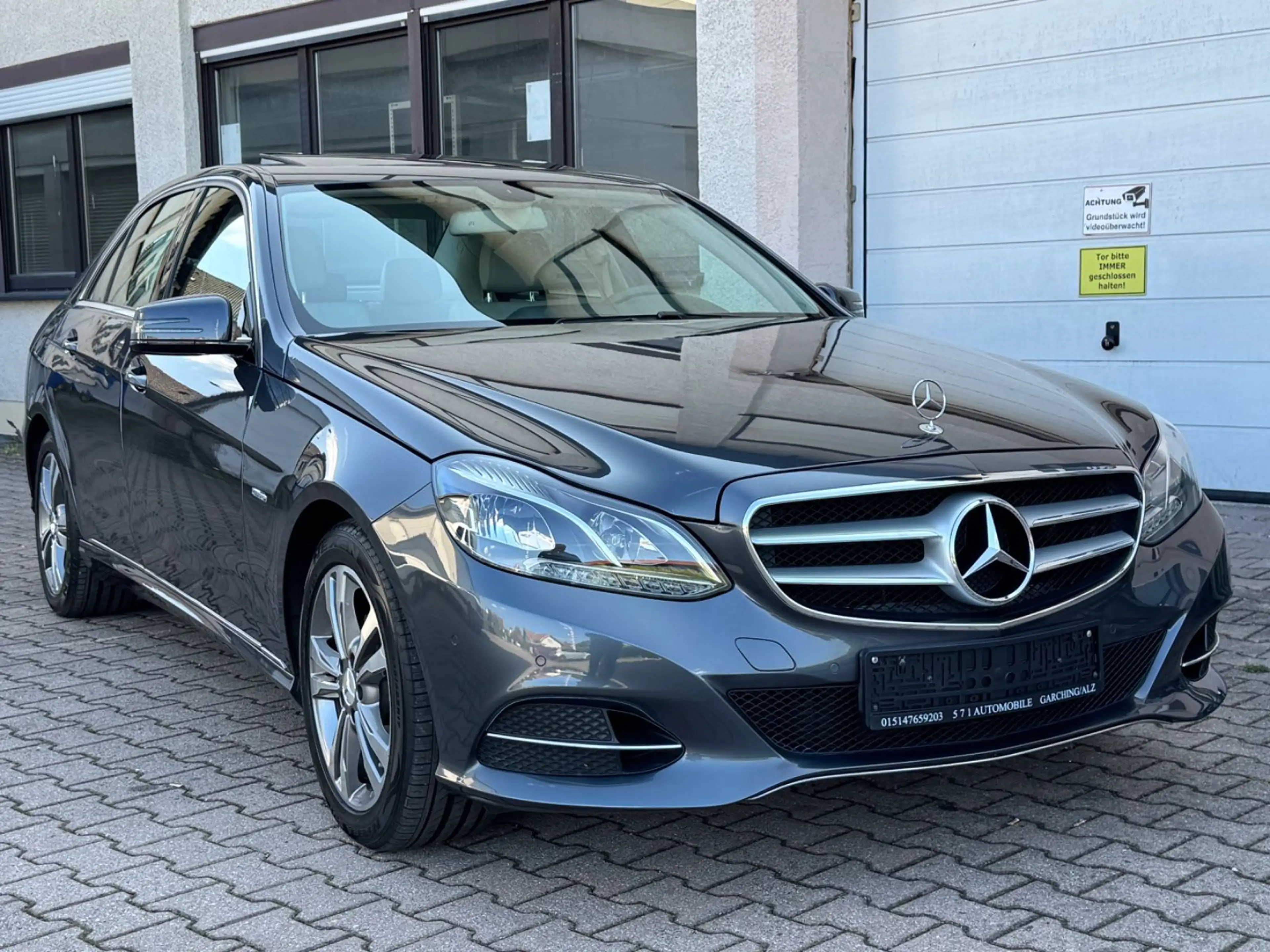 Mercedes-Benz E 200 Lim. AVANTGARDE BlueTec LED LEDER SCHALTER — photo 11