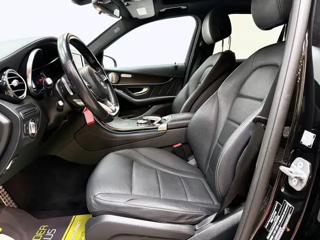Mercedes-Benz GLC view 11