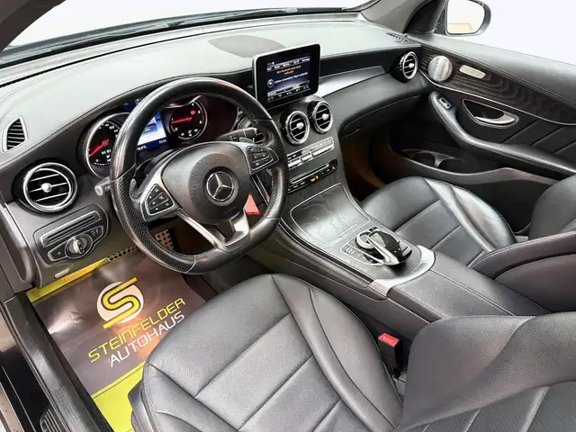 Mercedes-Benz GLC view 9