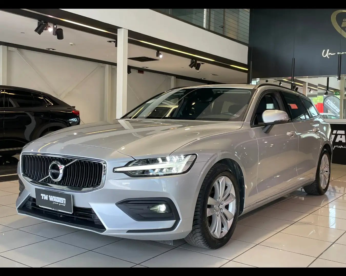 Volvo V60 D4 AWD Geartronic 190cv 2020 * 4X4 * Argento - 1