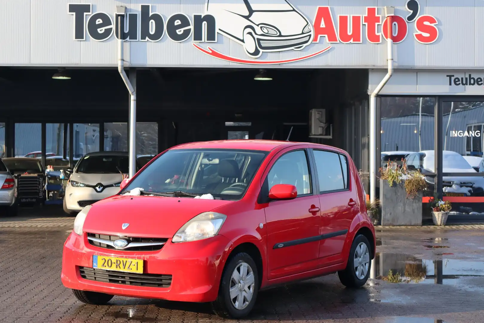 Subaru Justy 1.0 Airco, Elektrische ramen, Trekhaak, Nieuw APK! Rojo - 1