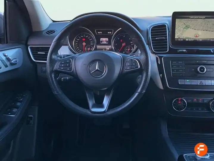 Mercedes-Benz GLE 2017, foto 17