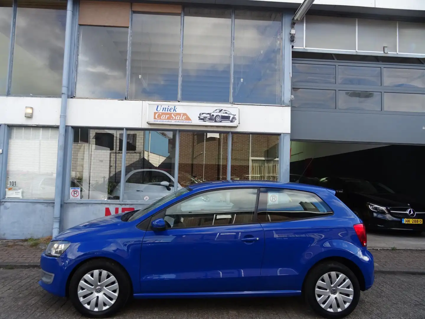 Volkswagen Polo 1.2-12V Comfortline Blauw - 2
