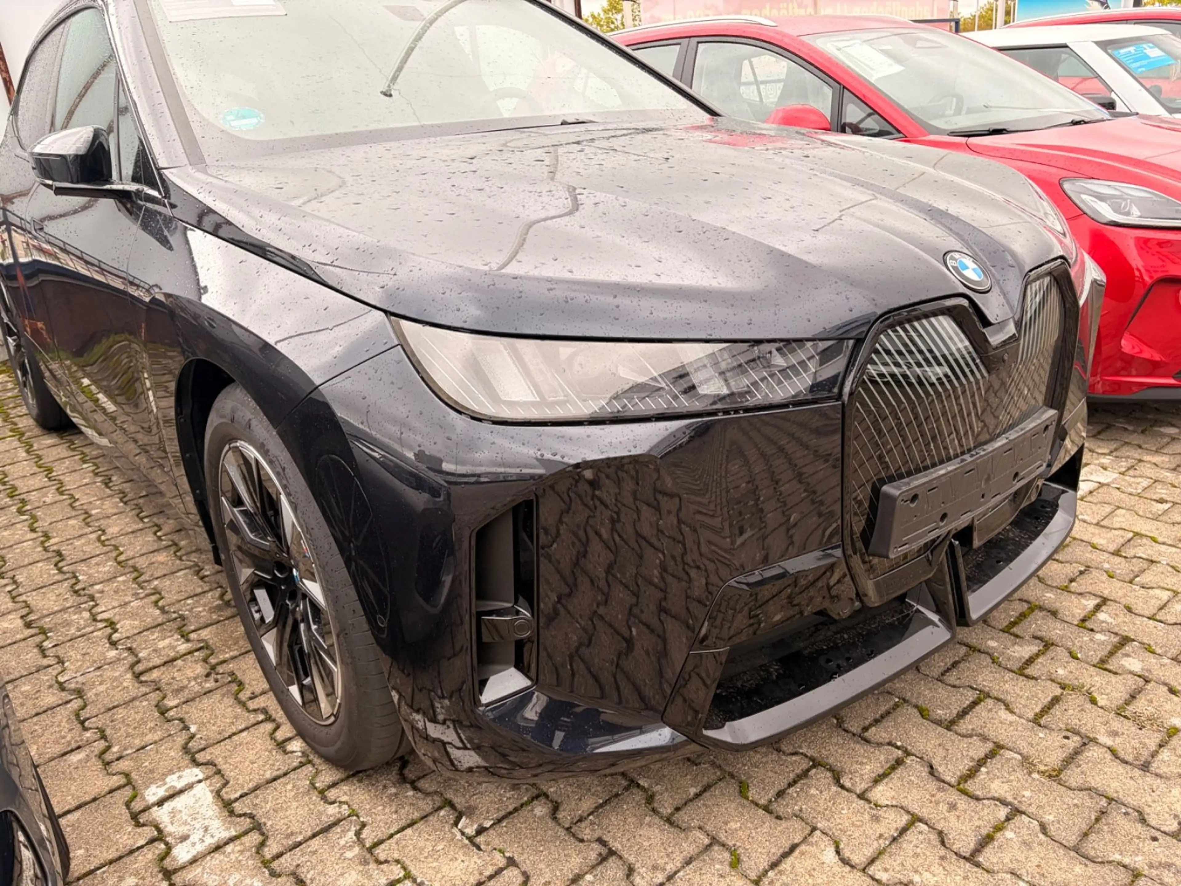 BMW iX xDrive45 M-Sport 21Z Suite AHK neu 99.570,- — photo 3