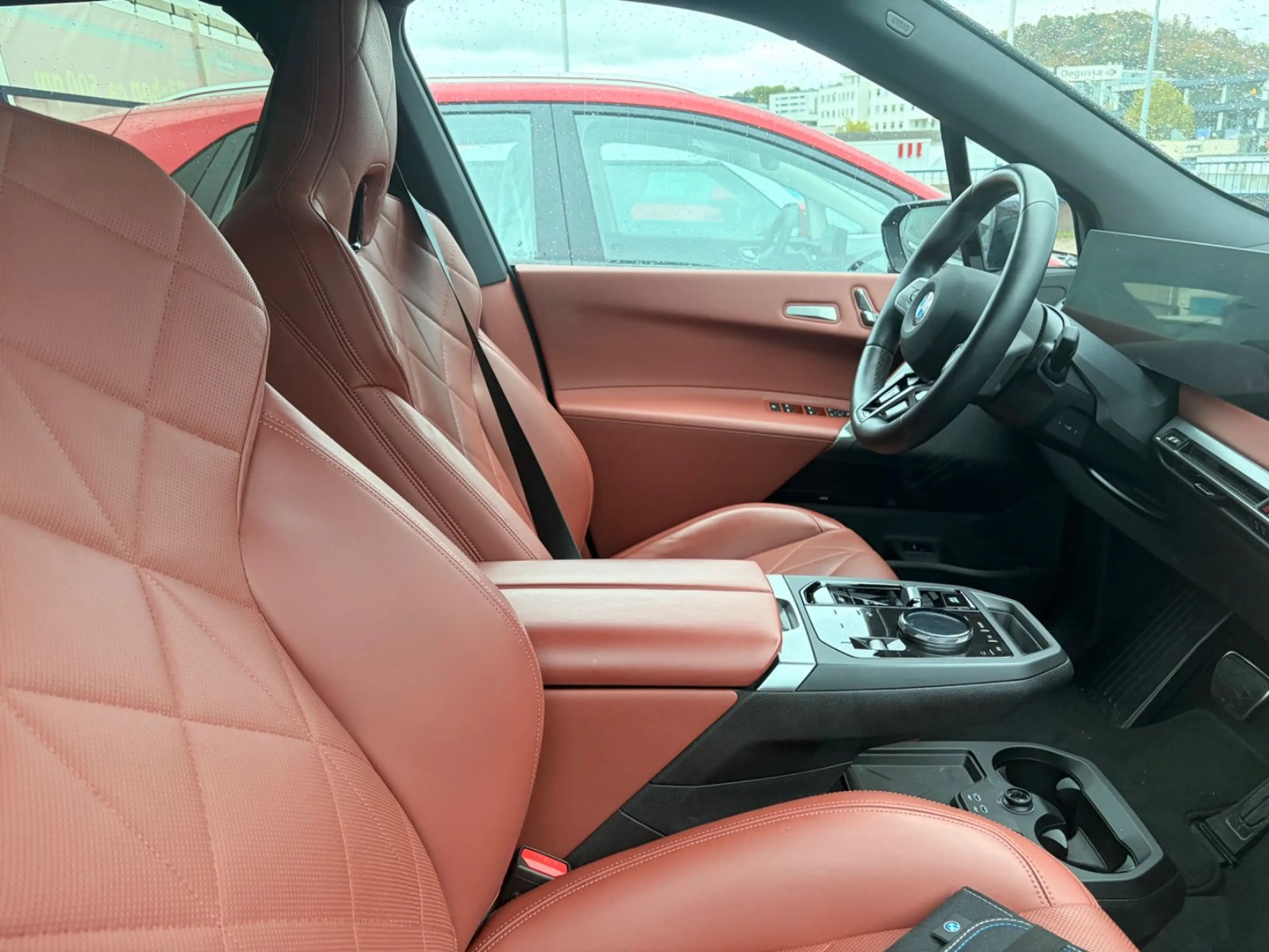 BMW iX xDrive45 M-Sport 21Z Suite AHK neu 99.570,- — photo 4