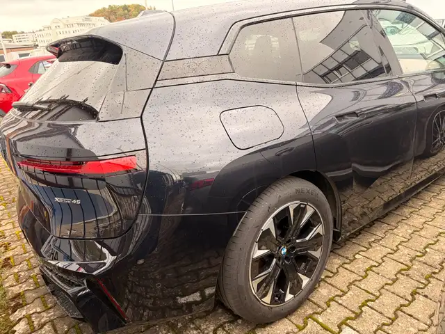 Bmw iX xDrive45 HUD MSport H&K 21Z AHK NP 99.570 €
