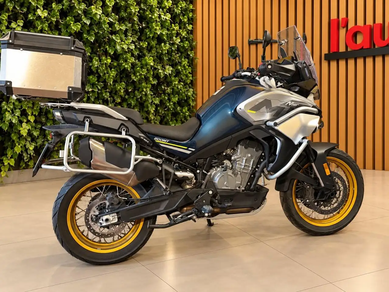Cfmoto 800 MT