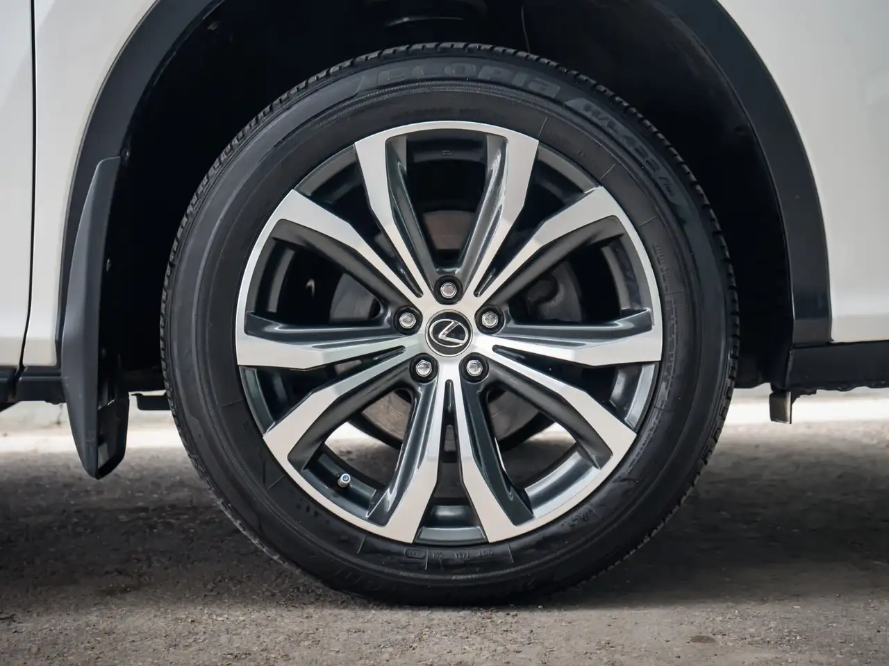 Lexus RX fotografie Lexus RX
