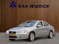 Volvo S60 2.4 Drivers Edition Automaat 140PK Youngtimer! Sch Grijs - thumbnail 1