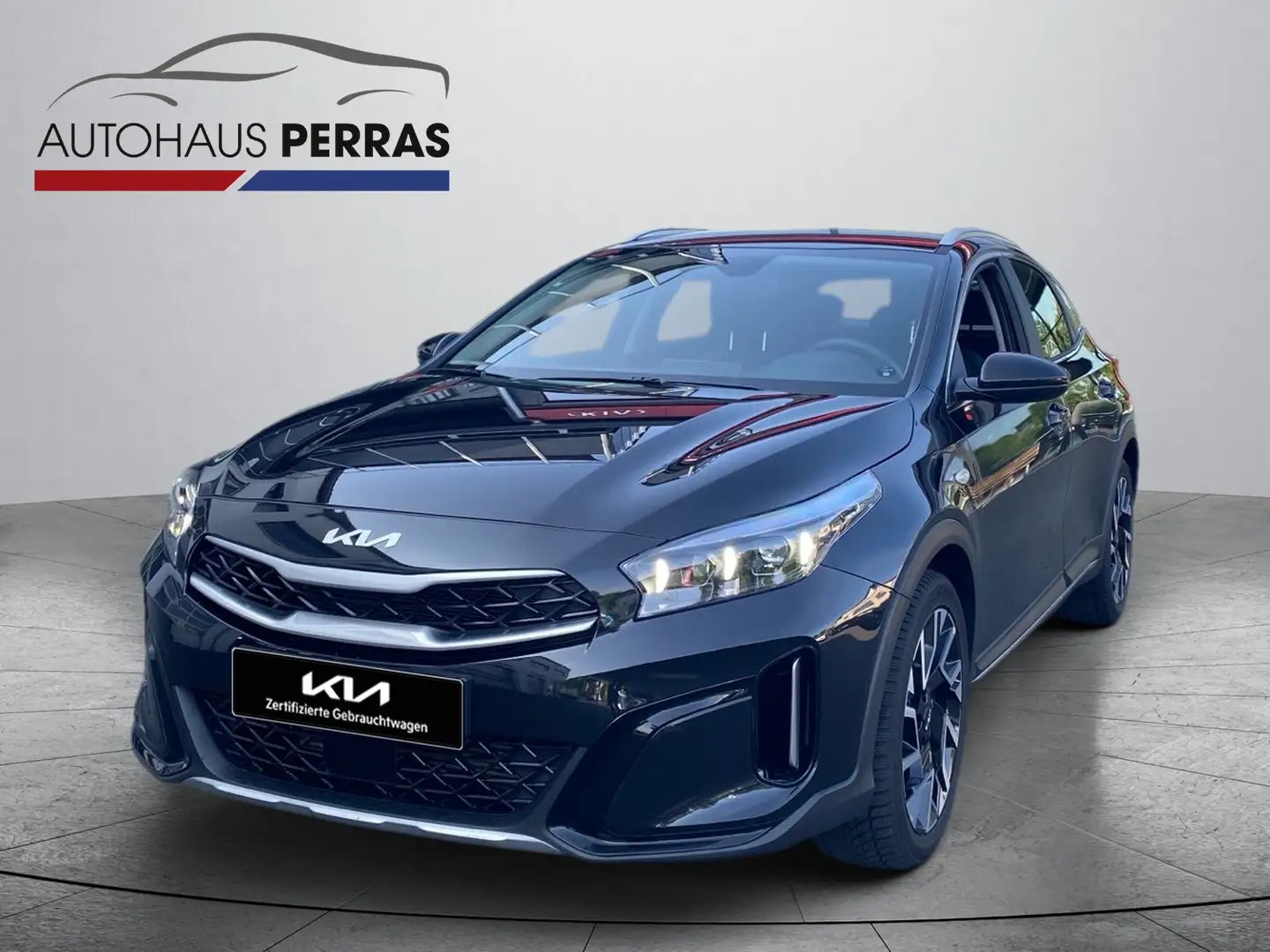 Kia XCeed 1.5 T-GDI DCT7 Vision Komfort+ Navi Carplay Zwart - 2