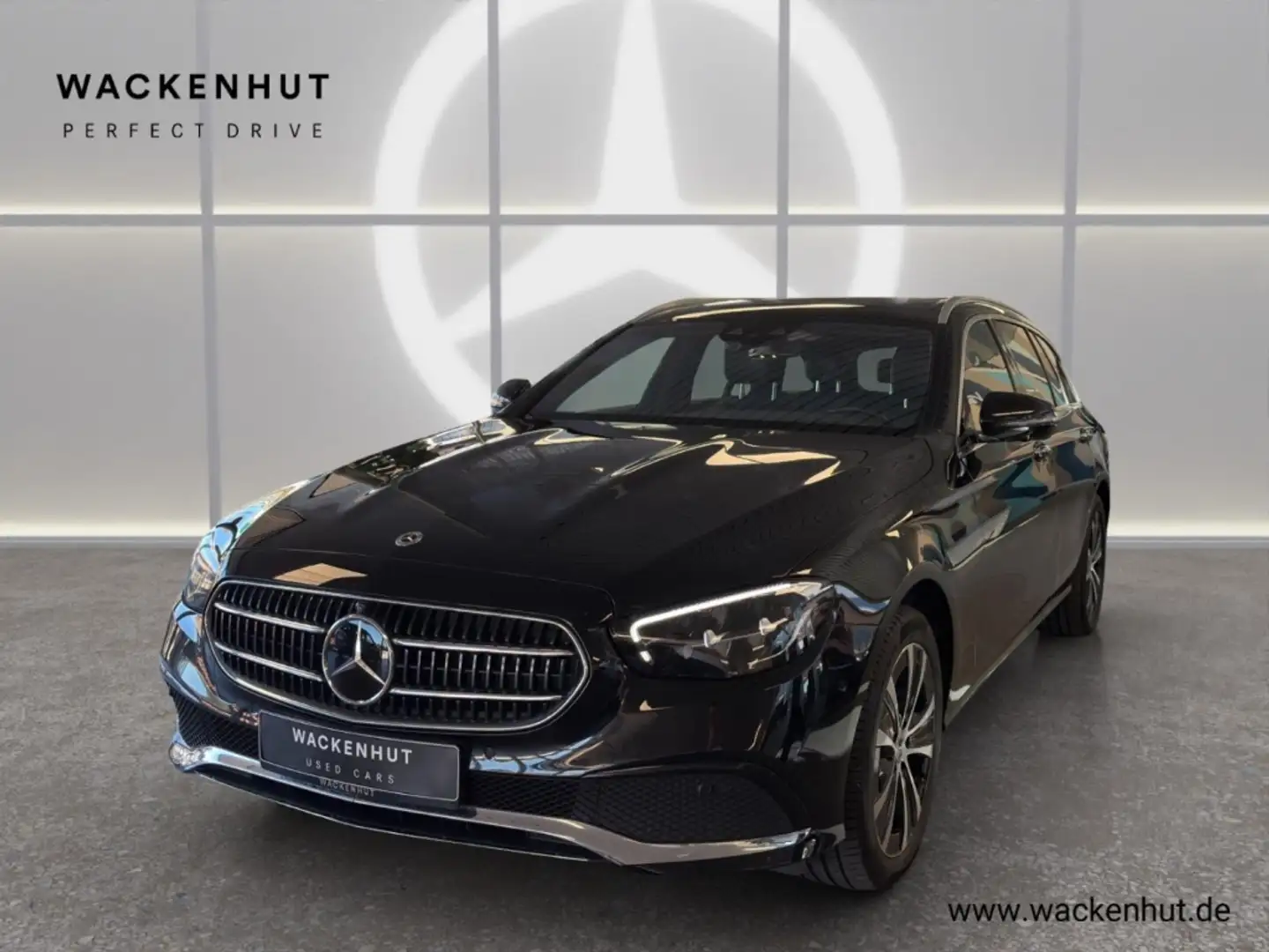 Mercedes-Benz E 300 de 4M LED PANO AHK FAP+ 360°HUD MEMORY BUSINESS Noir - 1