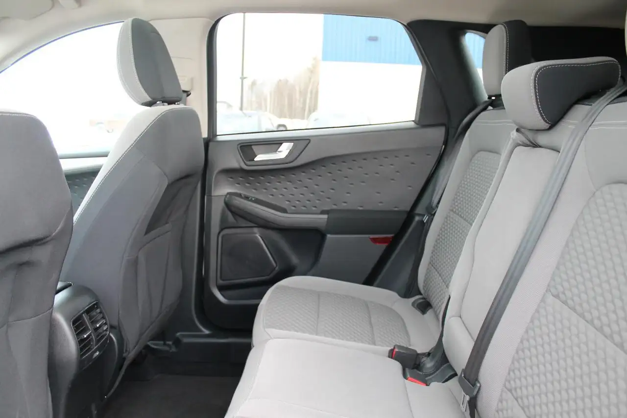 Ford Escape снимка Ford Escape