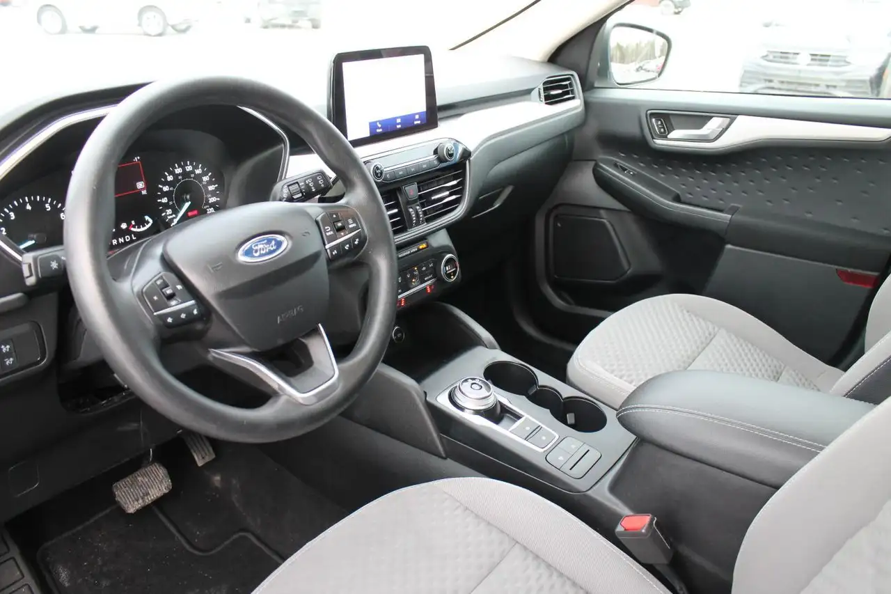 Ford Escape снимка Ford Escape