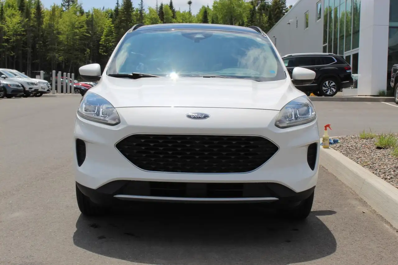 Ford Escape снимка Ford Escape