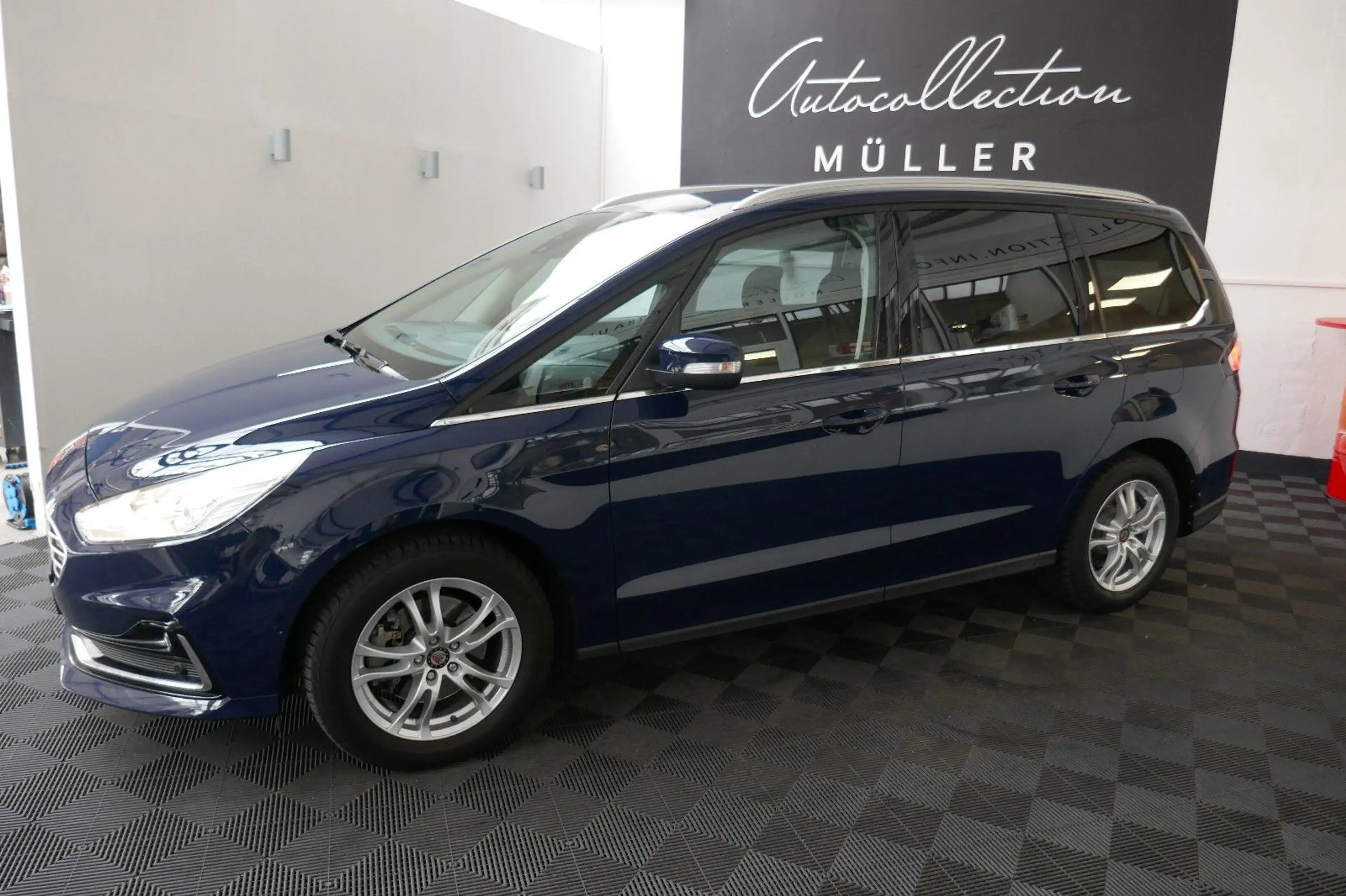 Ford Galaxy Titanium *7SITZER*NAVI*LED*KLIMAAUTOM. — photo 9
