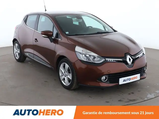 Renault Clio view 8