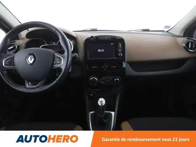 Renault Clio view 12