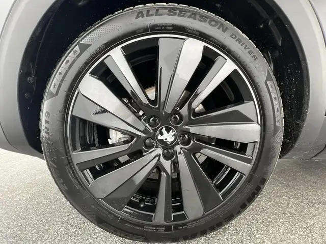 Peugeot 3008 view 10