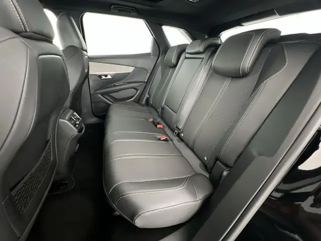 Peugeot 3008 view 8