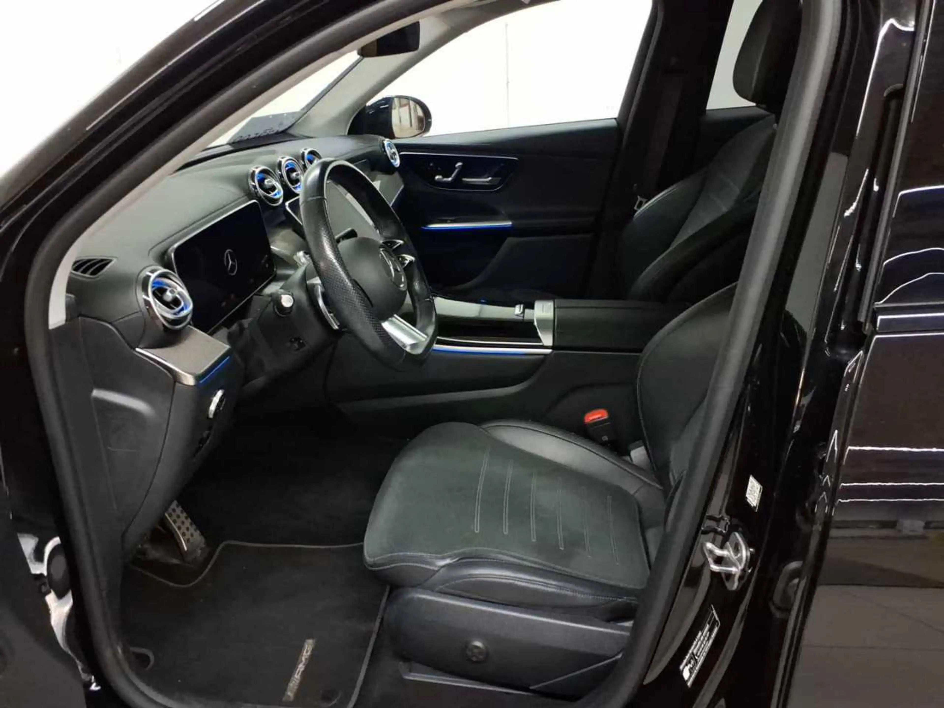 Mercedes-Benz GLC 220 GLC 220d-AMG Advanced+ Assi+ AHK Pano — photo 7