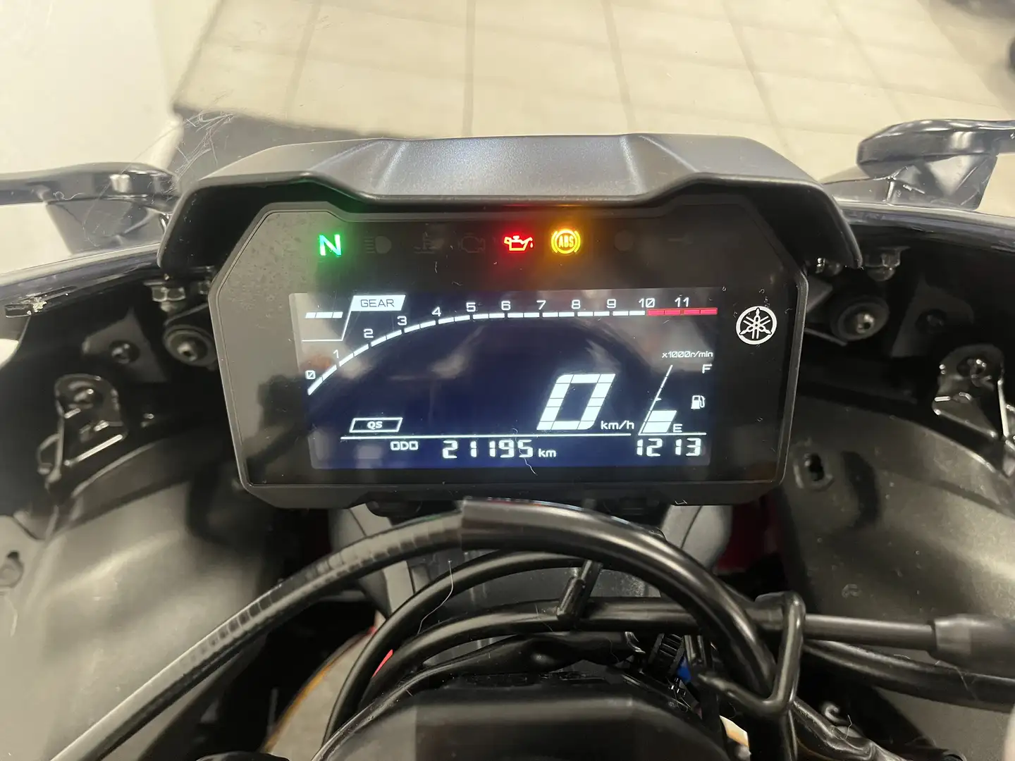 Yamaha YZF-R7 WORLD GP 60TH ANNIVERSARY Alb - 2