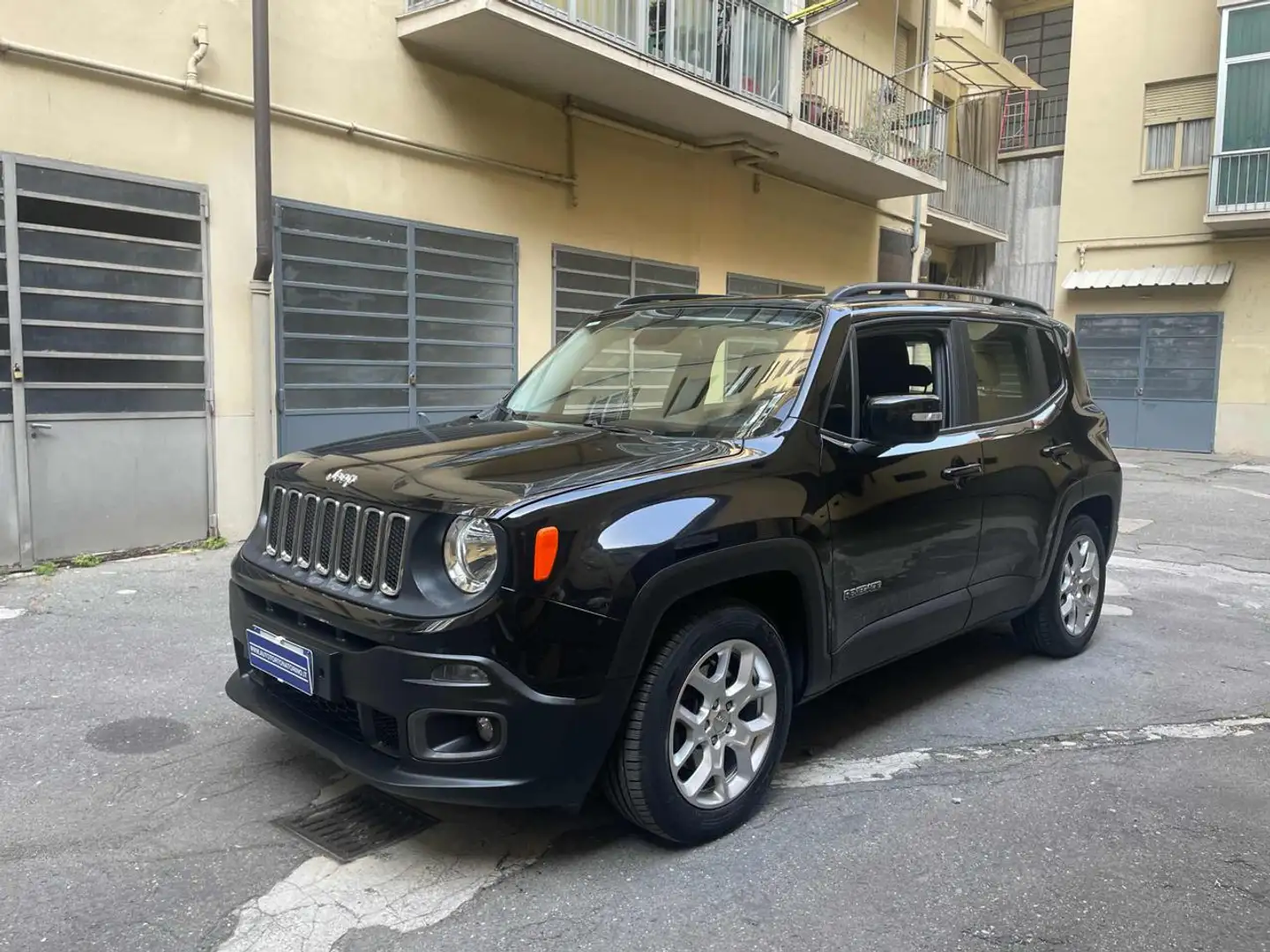 Jeep Renegade 1.4 T-Jet 120 CV GPL Longitude Negro - 1