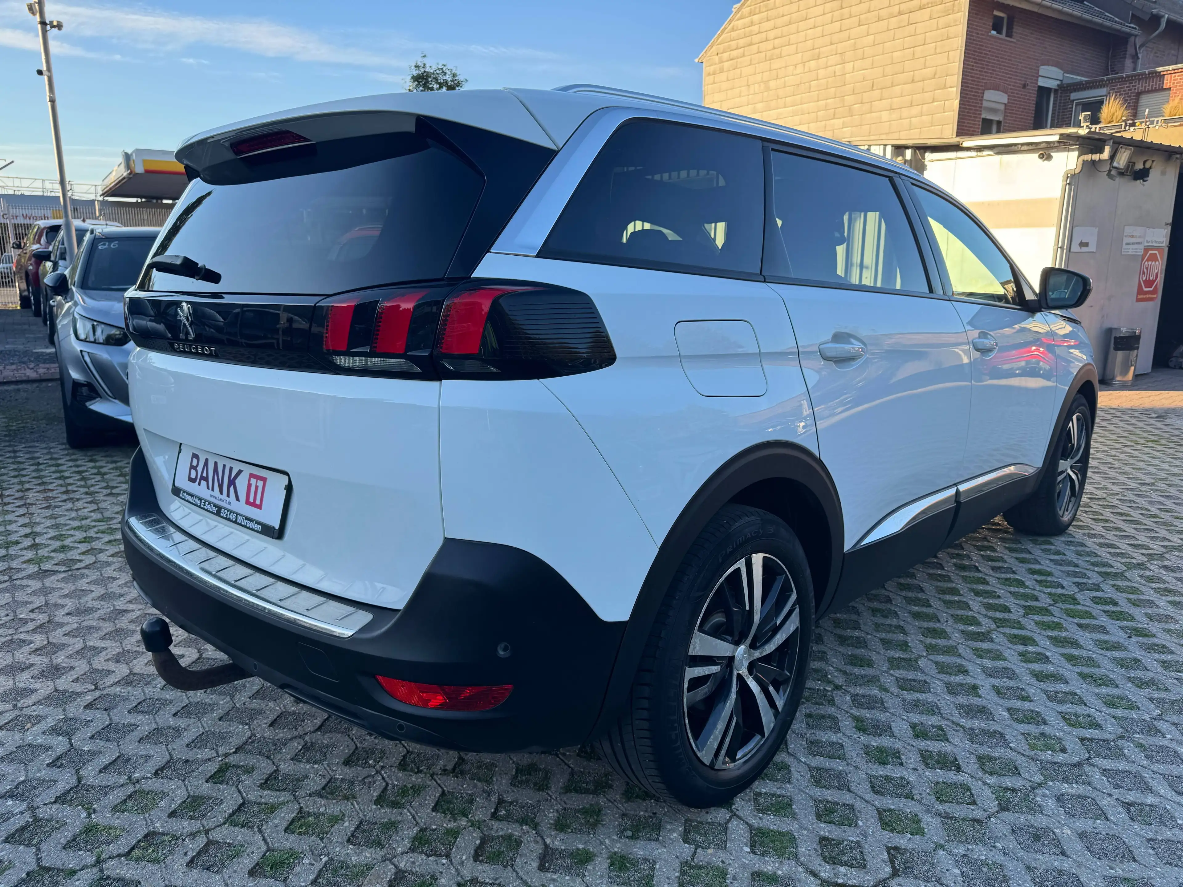 Peugeot 5008 1,2i*Allure*Panorama*Schiebedach* — photo 6